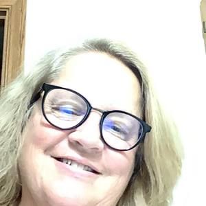 Meet your Posher, Marcia